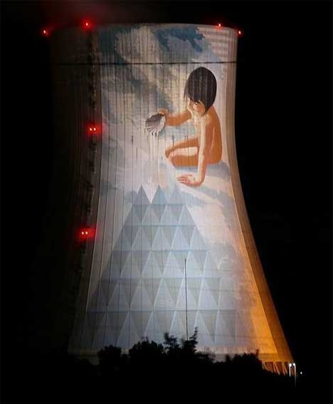 cruas-nuclear-power-station-mural-water-tower[1][1]